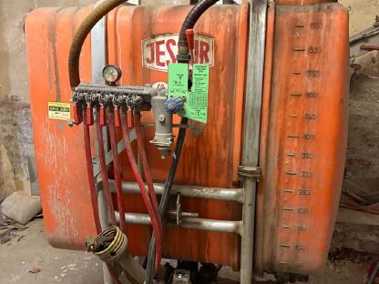 Bild 3:Jesernigg Feldspritze Modell IO121