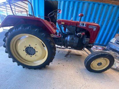Bild 4:Oldtimer Traktor Typ Steyr Diesel T84 rot Bj. 1959