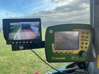 Bild 8:Krone AX 280 GD Ladewagen