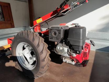 Bild 2:Motormäher Soma