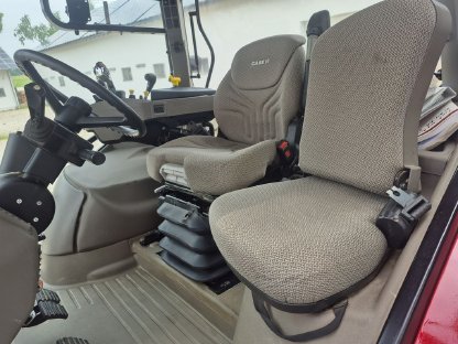 Bild 9:Traktor Case Maxxum Multicontroller EP