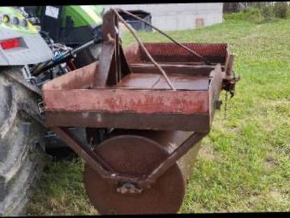 Bild 4:Siloverteiler und Walze Set