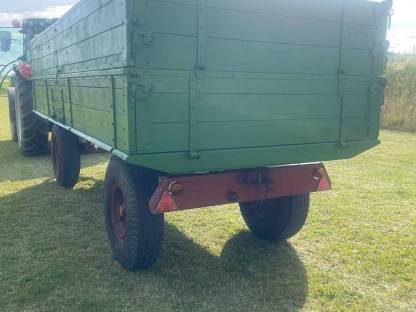 Bild 4:2-Achs 2-Seitenkipper Anhänger