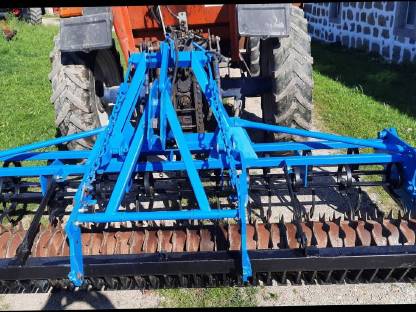 Bild 3:Kurzkombination 3m mit Packerwalze und Huckepack