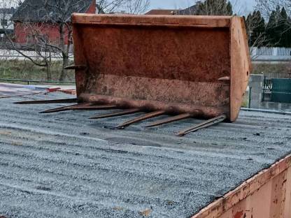 Bild 8:Hauer POM 80P2K