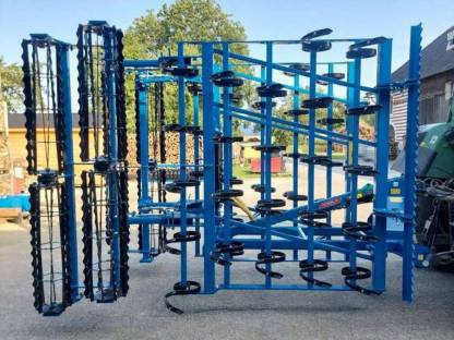 Bild 2:Agripol Saatbeetkombination 4,5 m
