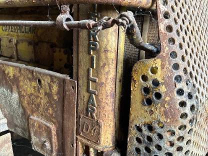Bild 2:Oldtimer-Caterpillar Schubraupe D4