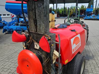 Bild 2:Wanner 1.000 l Nachläufer Sprühgerät Weinbau Obstbau