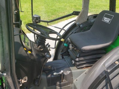 Bild 8:Traktor Deutz-Fahr Agrocompact F80