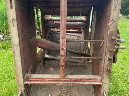 Bild 2:Getreideputzmaschine