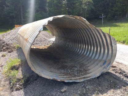 Bild 2:Wellstahlrohr, Durchlass, Tunnel