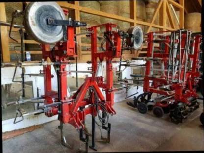 Bild 2:Dammpflug Dammkultur Häufelpflug