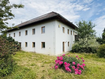 Bild 2:Vierkanthof in idyllischer Alleinlage in Pettenbach