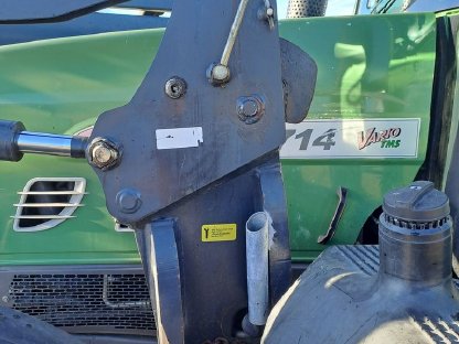 Bild 4:Frontlader Mammut Fendt HLP 240