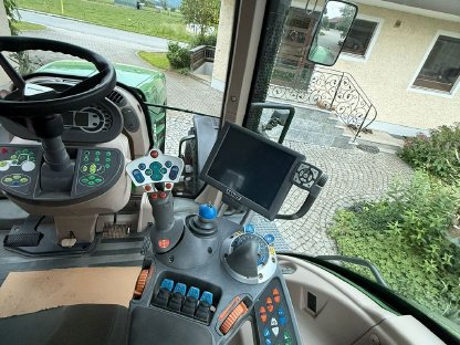 Bild 4:Fendt 824 Vario Profi Plus