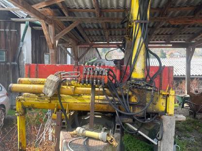 Bild 2:Kranwagen mit Berger Kran