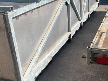 Bild 2:Edelstahl Transporttank