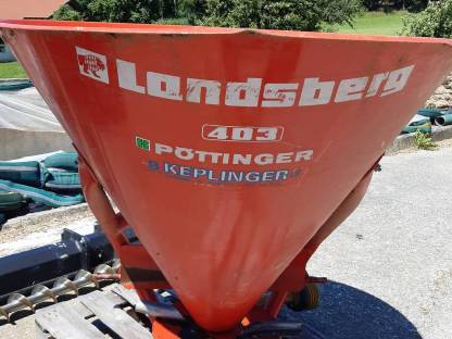 Düngerstreuer Pöttinger 403