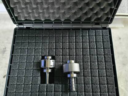 Bild 9:Schenck Auswuchtmaschine für Kommutatoranker Motoranker Typ 421 RBTU