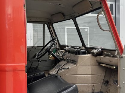 Bild 4:Unimog 404 TLF 8, Bj. 1965