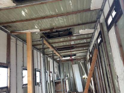 Bild 6:Lkw-Auflieger ohne Zulassung (für Tierhaltung etc.)