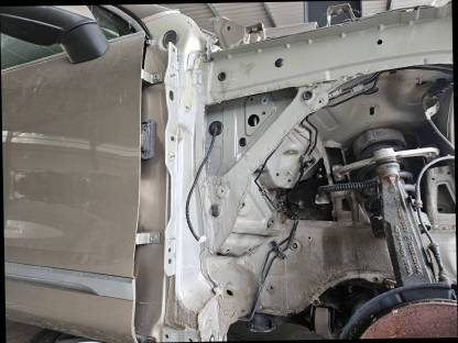 Bild 8:VW Touareg V6 TDI, 7P 83.290 km, Frontschaden