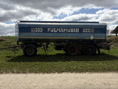 Bild 7:Tankanhänger Schwarzmüller 3-achs