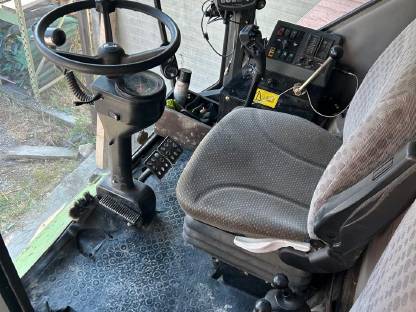 Bild 4:Claas Dominator 150