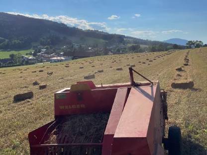 Bild 4:Biete Lohnpressen von HD Kleinballen