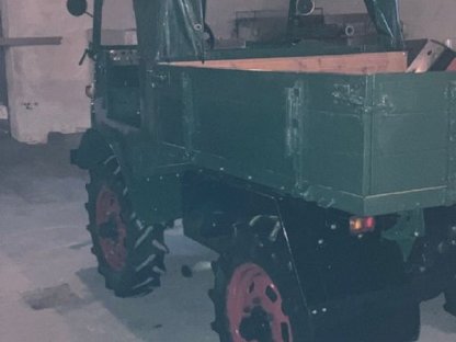 Bild 2:UNIMOG 411 Cabrio