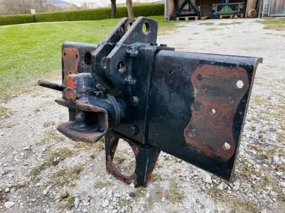Schlussträger AHK Mercedes Unimog 437 U2100 1700 große Baureihe