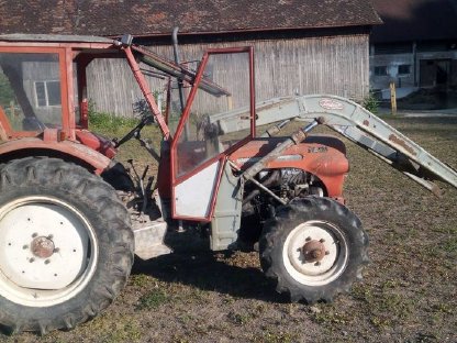Bild 3:Lindner BF35A mit Frontlader