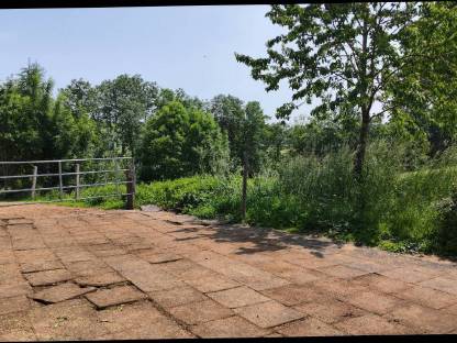 Offenstall, Einstellplätze, Stalltrakt