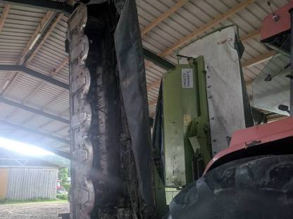 Bild 8:Claas Disco 8550 C Mähwerk Schmetterlingsmähwerk Aufbereiter