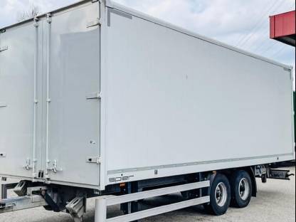Bild 3:LKW Tandem Kofferanhänger Durchlader Spier ZGL255