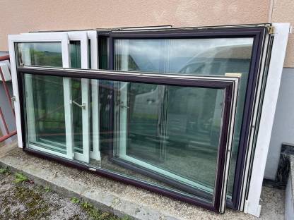 Fenster und Balkontür ohne Rahmen zu verschenken