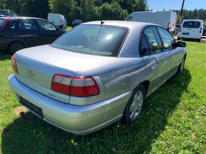 Bild 5:Opel Omega-B 2,5 Td
