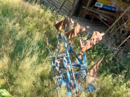 Bild 3:3-Schar-Pflug