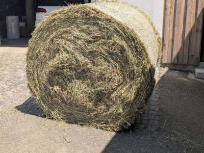 Bild 2:Heuballen