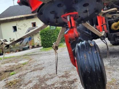 Bild 5:Pöttinger HIT-64