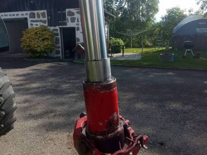 Bild 3:Kipperzylinder