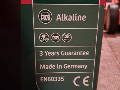 Bild 4:Weidezaungerät + 2 Batterien BD 300