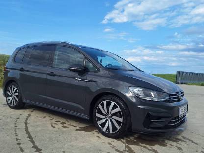 VW touran R line