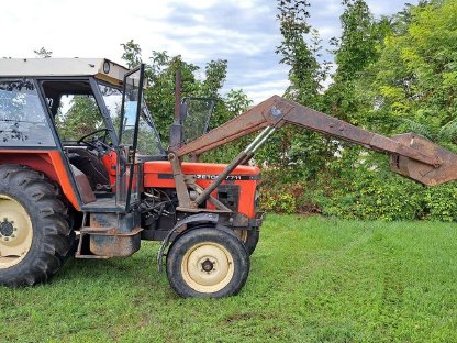 Verkaufe Zetor 7711 mit Frontlader