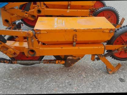 Bild 4:Zuckerrübensämaschine Schmotzer UD2000