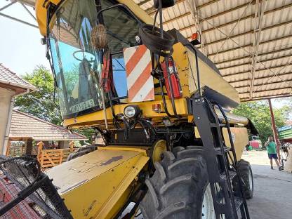 Bild 3:New Holland TC5060 2008