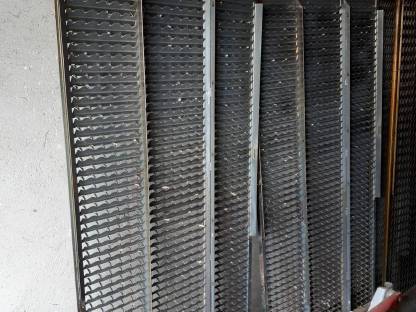 Bild 3:Siebe für Claas Lexion, Mega, Dominator und Dominator Teile