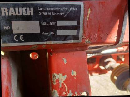 Bild 3:Düngerstreuer Rauch MDS 901