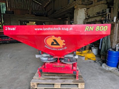 Bild 2:Düngerstreuer Altro