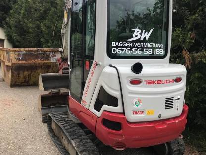Bild 7:Takeuchi TB225